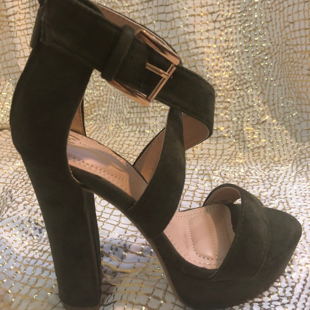 olive platform heel